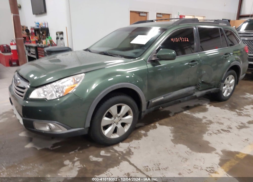2010 SUBARU OUTBACK 2.5I LIMITED VIN: 4S4BRBKCXA3376377
