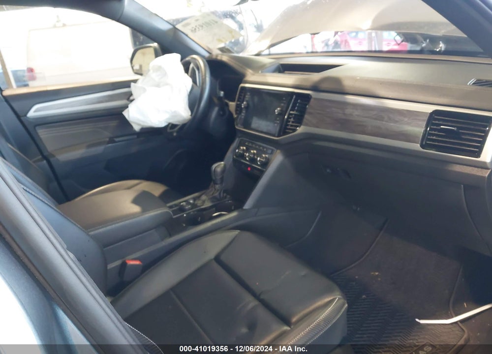 2023 VOLKSWAGEN ATLAS CROSS SPORT 3.6L V6 SE W/TECHNOLOGY VIN: 1V2KE2CA2PC207734