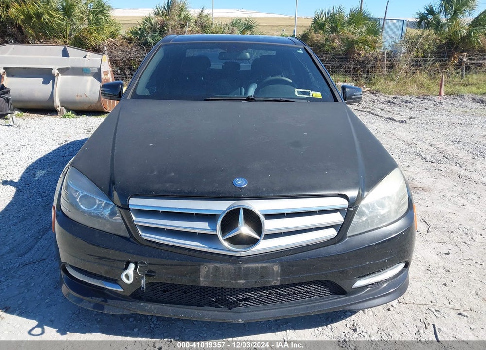 2011 MERCEDES-BENZ C 300 LUXURY 4MATIC/SPORT 4MATIC VIN: WDDGF8BB6BR148734