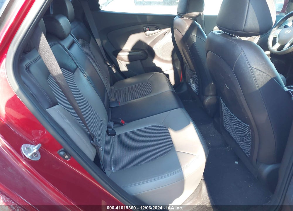 2013 HYUNDAI TUCSON GLS VIN: KM8JUCAC6DU598530