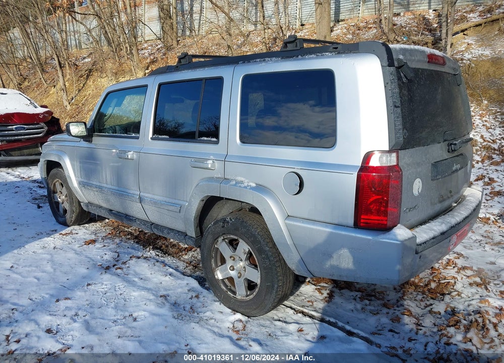 2010 JEEP COMMANDER SPORT VIN: 1J4RG4GK2AC157170