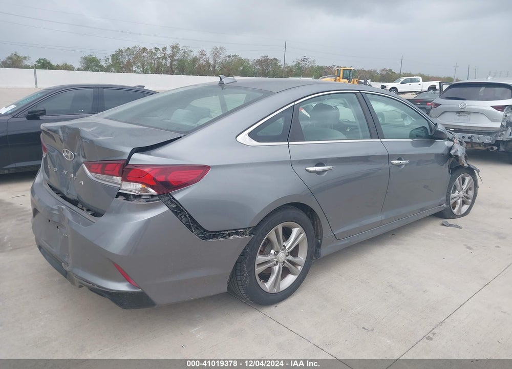 2018 HYUNDAI SONATA VIN: 5NPE34AF3JH653935