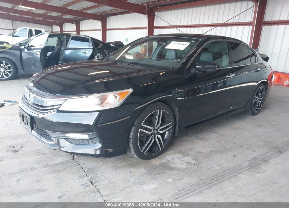 2017 HONDA ACCORD SPORT SE VIN: 1HGCR2F14HA124455