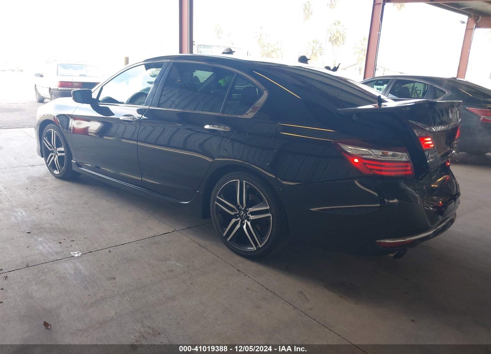 2017 HONDA ACCORD SPORT SE VIN: 1HGCR2F14HA124455