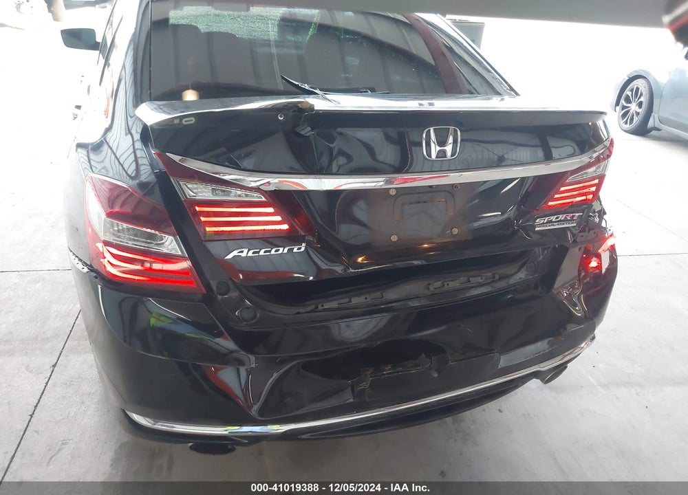 2017 HONDA ACCORD SPORT SE VIN: 1HGCR2F14HA124455
