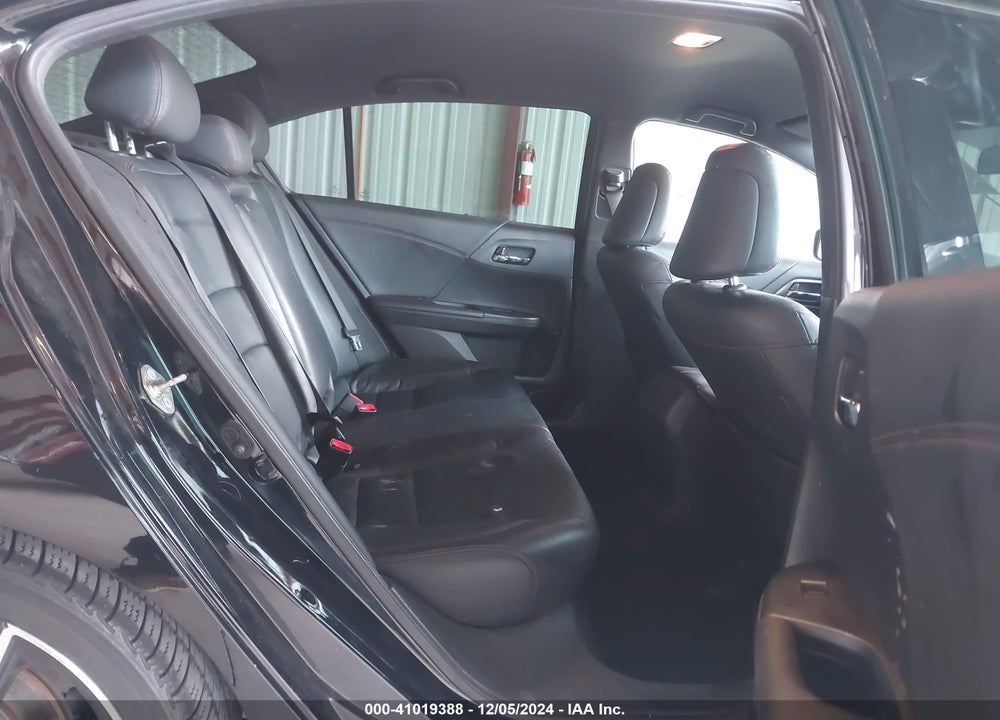 2017 HONDA ACCORD SPORT SE VIN: 1HGCR2F14HA124455