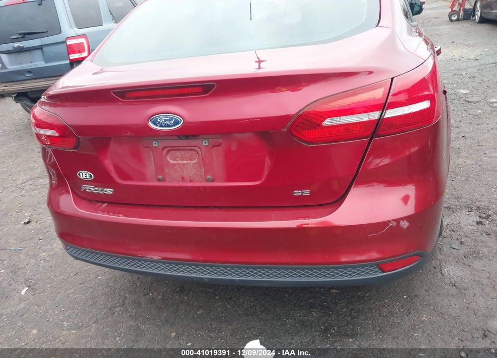 2017 FORD FOCUS SE VIN: 1FADP3F29HL227744