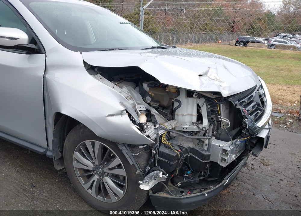 2017 NISSAN PATHFINDER S VIN: 5N1DR2MN7HC622433