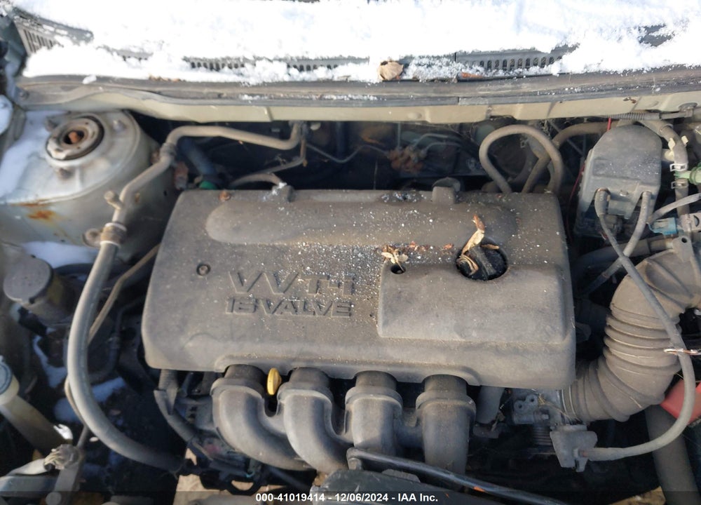 2004 TOYOTA COROLLA LE VIN: JTDBR32E742017221