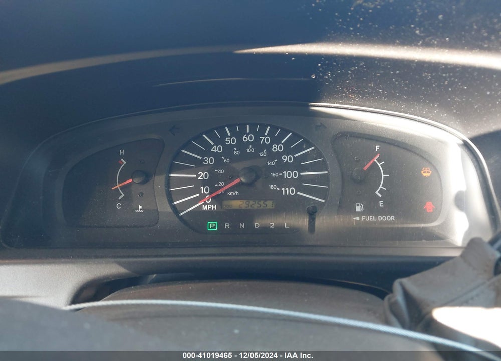 2000 TOYOTA SIENNA CE VIN: 4T3ZF19C3YU313723