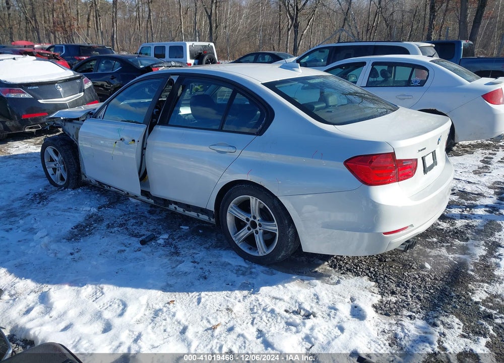 2013 BMW 328I XDRIVE VIN: WBA3B5G59DNP41159