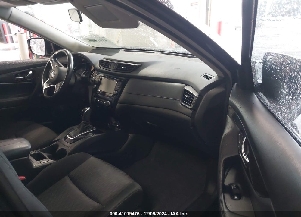 2018 NISSAN ROGUE SV VIN: JN8AT2MT3JW459702