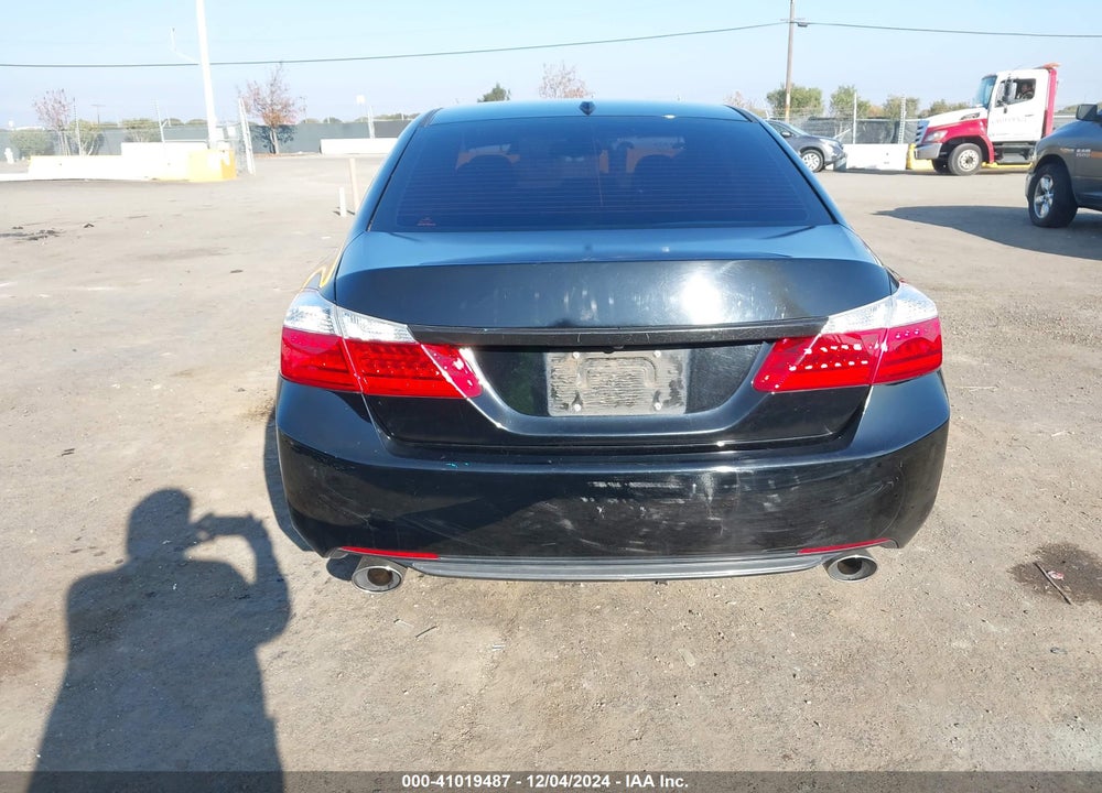 2013 HONDA ACCORD EX-L V-6 VIN: 1HGCR3F81DA046214
