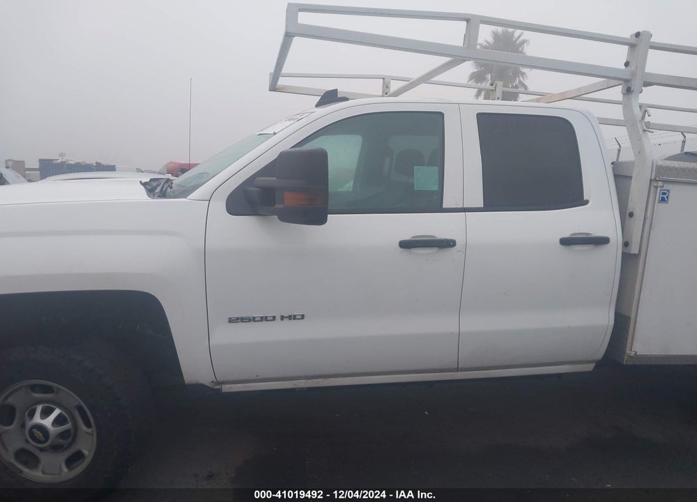 2019 CHEVROLET SILVERADO 2500HD VIN: 2GB2CREG5K1215881