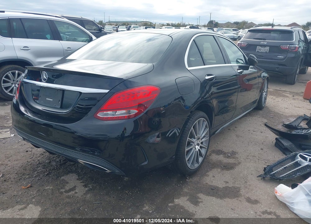 2017 MERCEDES-BENZ C 300 LUXURY/SPORT VIN: 55SWF4JB3HU202195