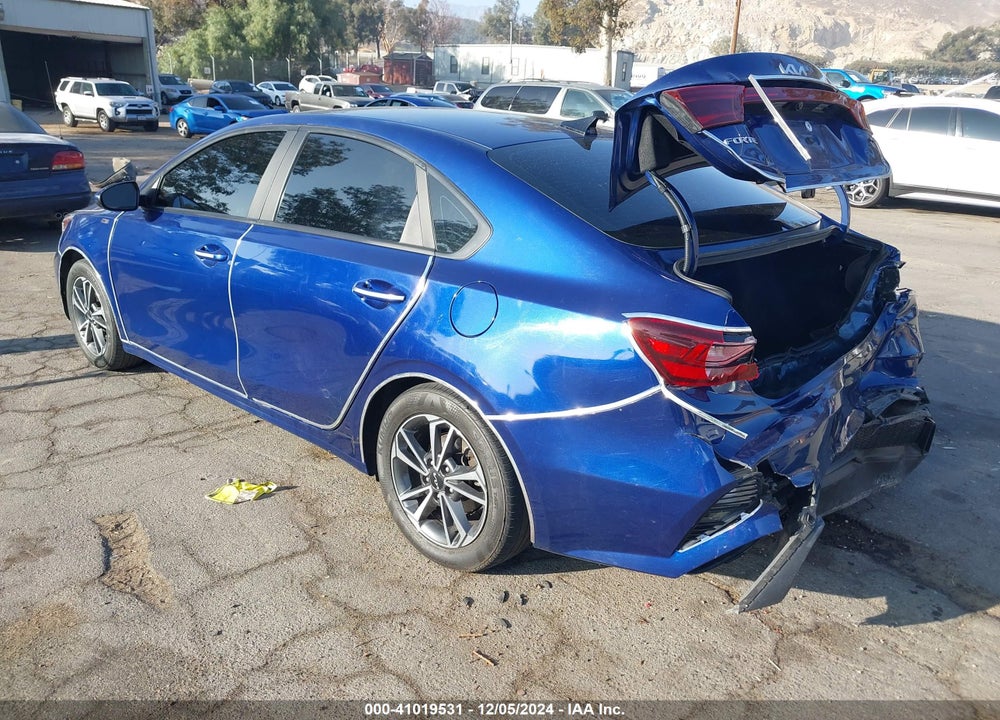 2023 KIA FORTE LXS VIN: 3KPF24AD7PE674936
