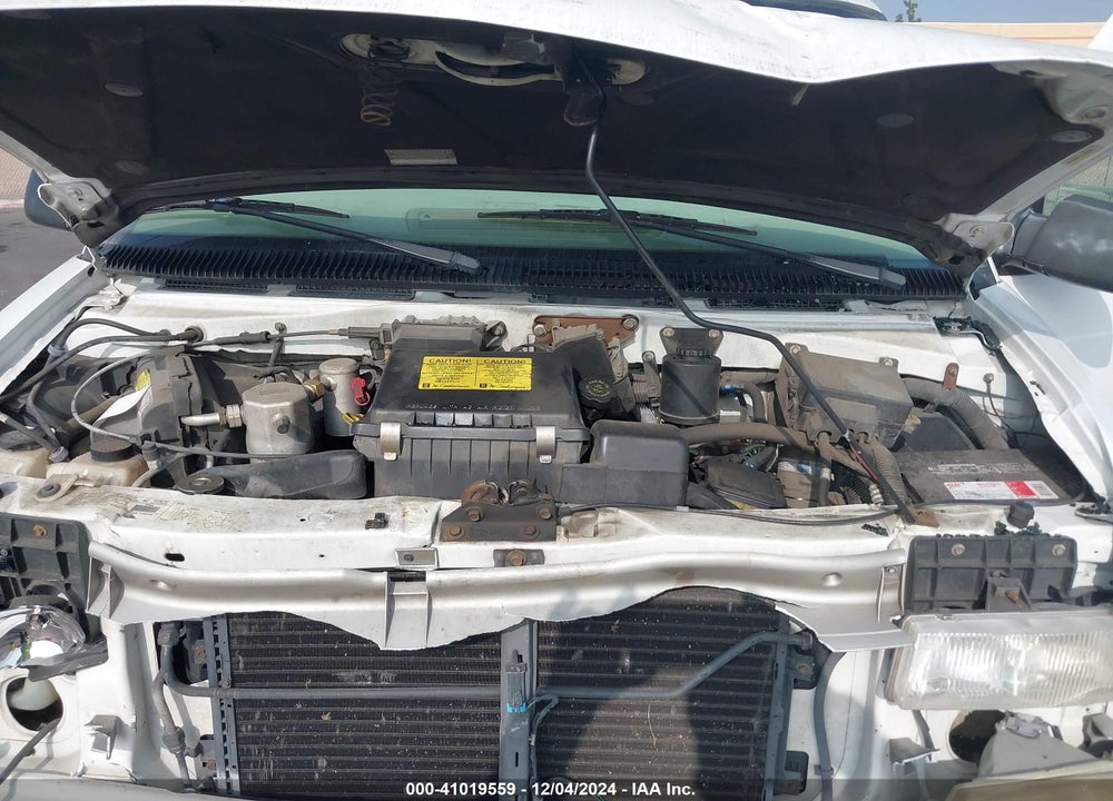 2000 CHEVROLET ASTRO VIN: 1GNDM19W7YB160208