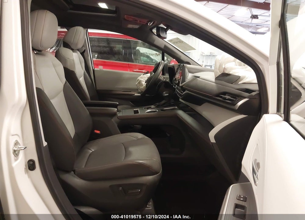 2023 TOYOTA SIENNA XSE VIN: 5TDDSKFC1PS108059
