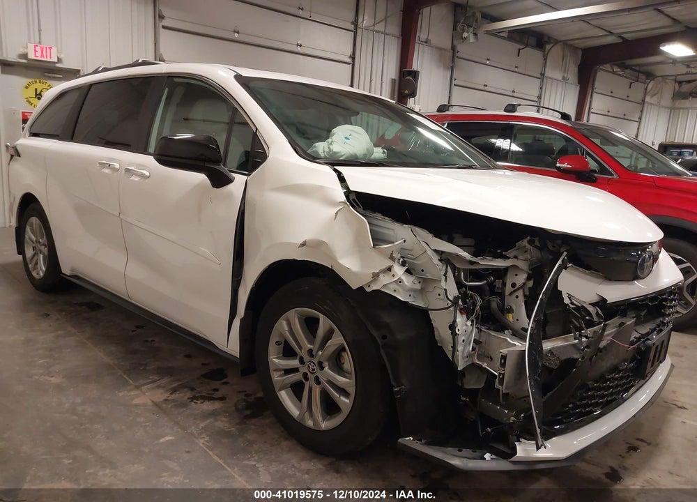 2023 TOYOTA SIENNA XSE VIN: 5TDDSKFC1PS108059