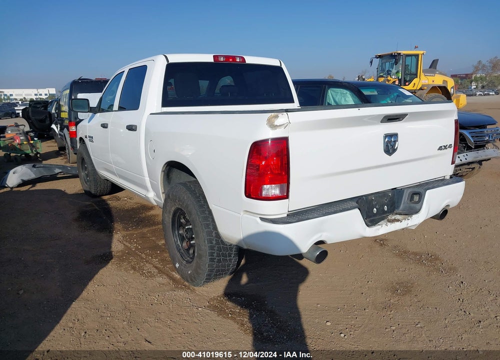 2017 RAM 1500 VIN: 3C6RR7KTXHG579414