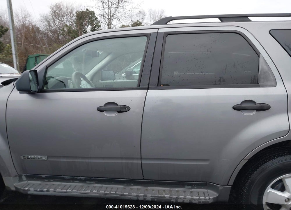 2008 FORD ESCAPE XLT VIN: 1FMCU03198KC06418