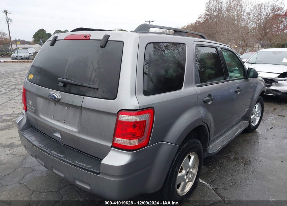 2008 FORD ESCAPE XLT VIN: 1FMCU03198KC06418