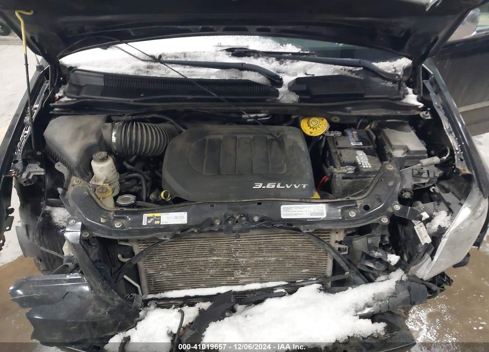 2015 CHRYSLER TOWN & COUNTRY TOURING-L VIN: 2C4RC1CG2FR574238