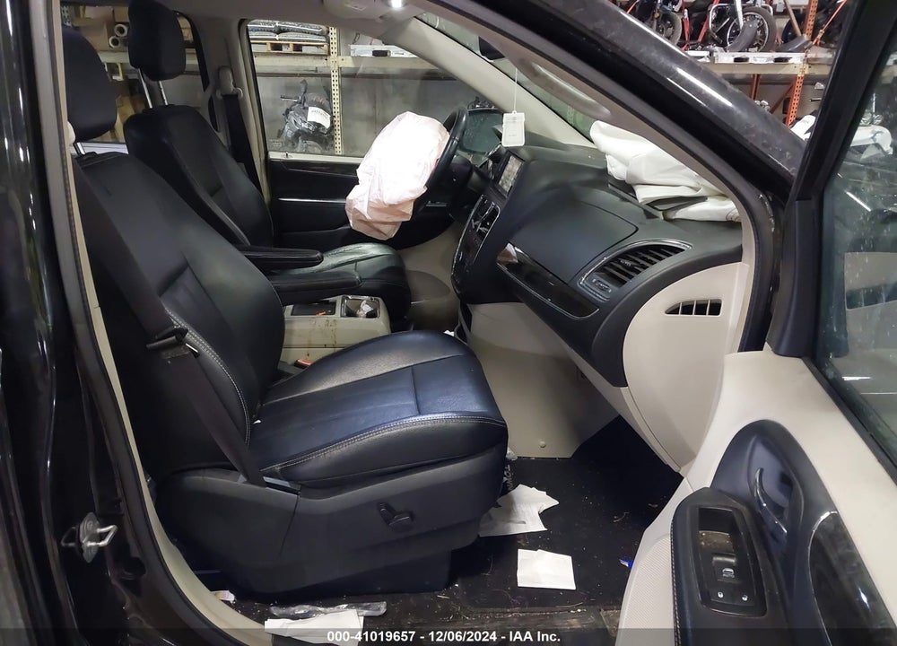 2015 CHRYSLER TOWN & COUNTRY TOURING-L VIN: 2C4RC1CG2FR574238