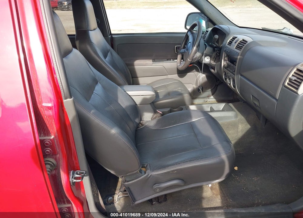 2005 CHEVROLET COLORADO LS VIN: 1GCDT136958182868