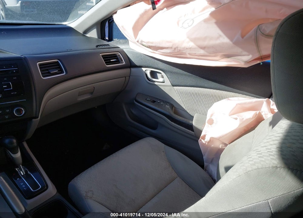 2015 HONDA CIVIC LX VIN: 19XFB2F58FE049420