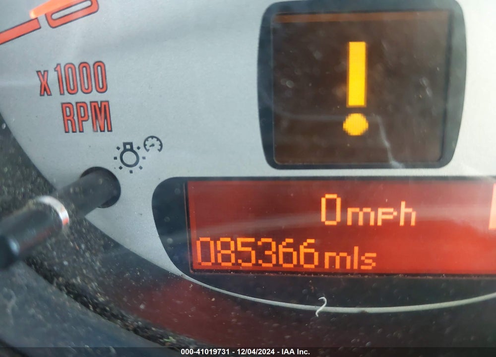 2013 MINI CONVERTIBLE COOPER VIN: WMWZN3C59DT568766