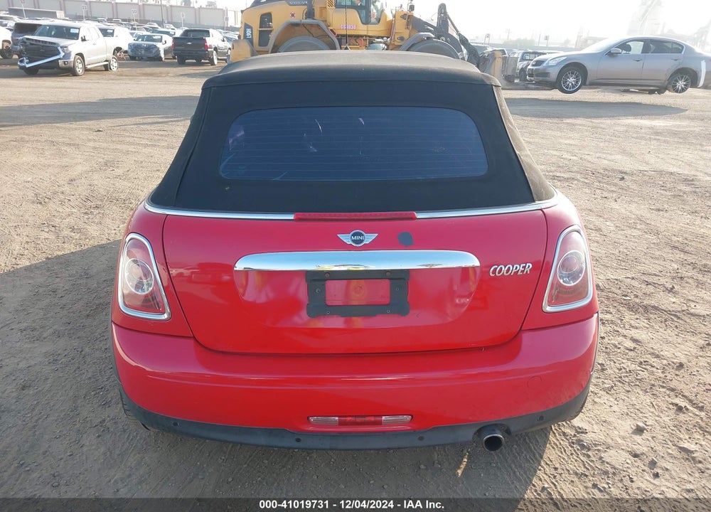 2013 MINI CONVERTIBLE COOPER VIN: WMWZN3C59DT568766