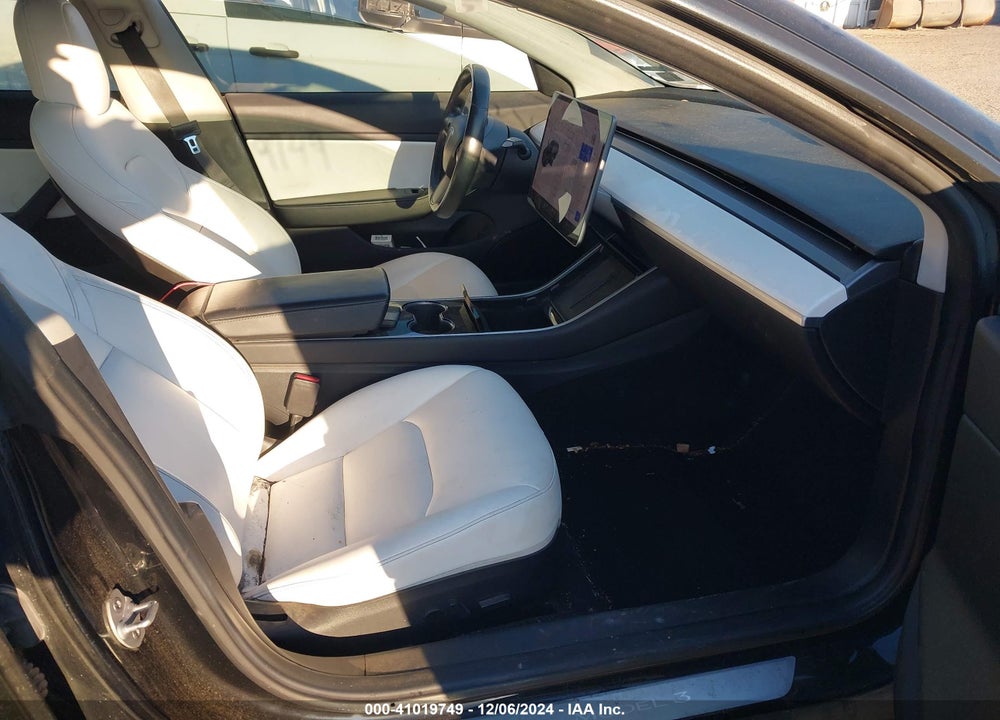 2018 TESLA MODEL 3 VIN: 5YJ3E1EB7JF074064