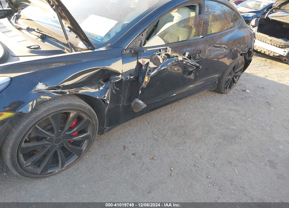 2018 TESLA MODEL 3 VIN: 5YJ3E1EB7JF074064