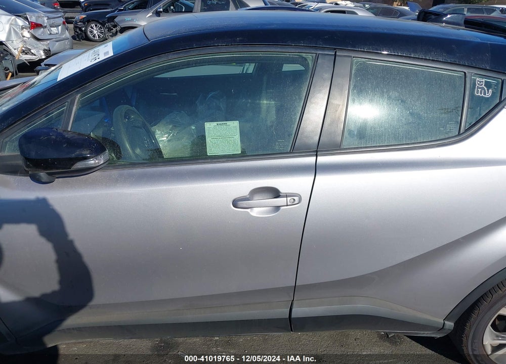 2020 TOYOTA C-HR XLE VIN: JTNKHMBX1L1071608
