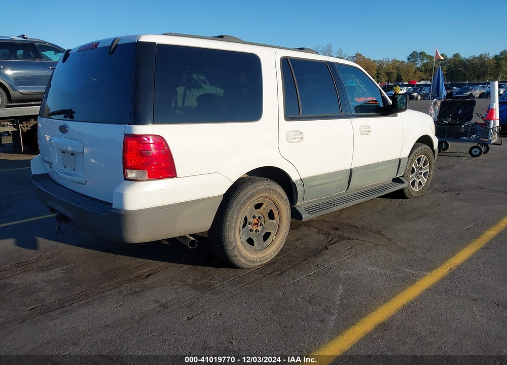2004 FORD EXPEDITION XLT VIN: 1FMPU15L84LA88579
