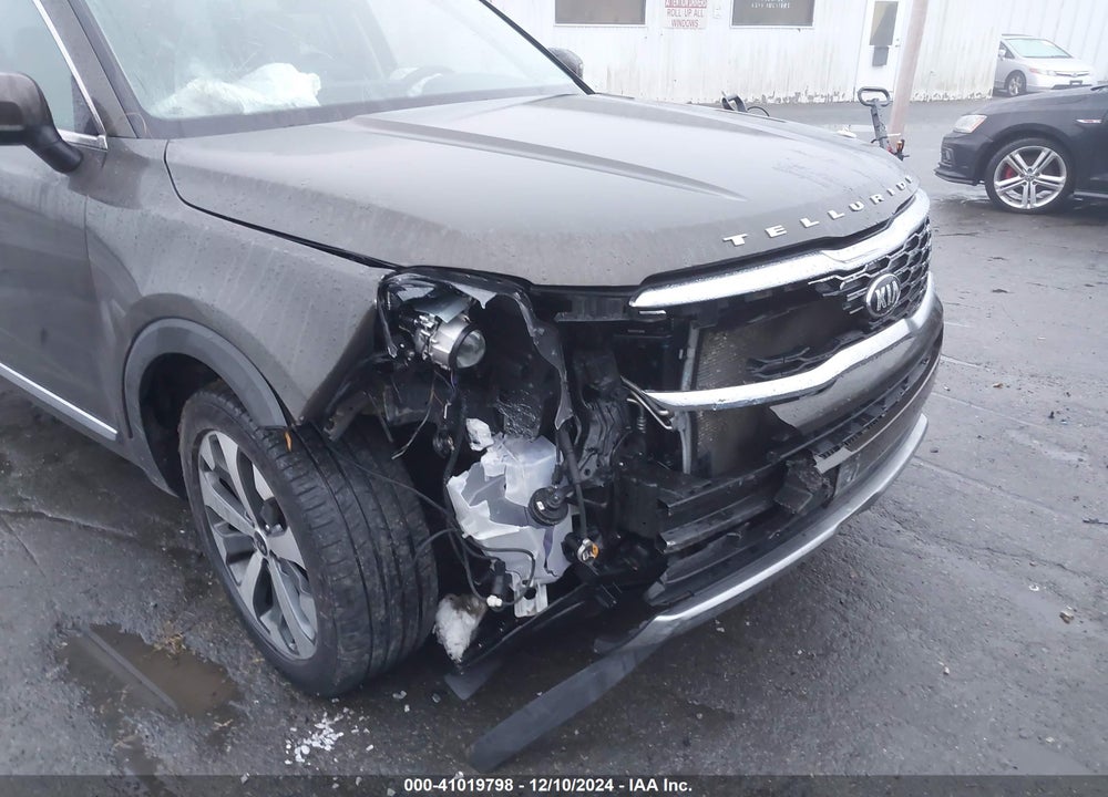 2020 KIA TELLURIDE S VIN: 5XYP64HC0LG032075