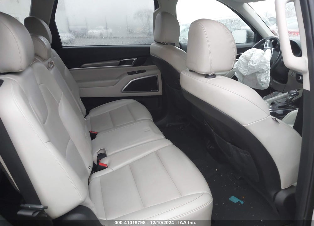 2020 KIA TELLURIDE S VIN: 5XYP64HC0LG032075
