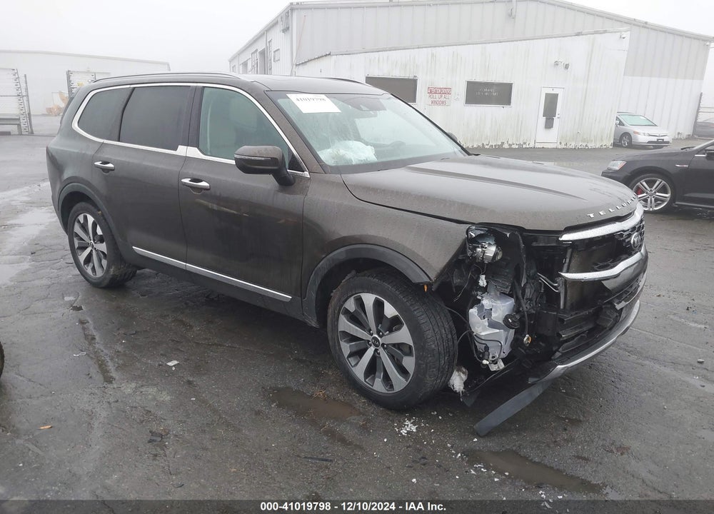 2020 KIA TELLURIDE S VIN: 5XYP64HC0LG032075