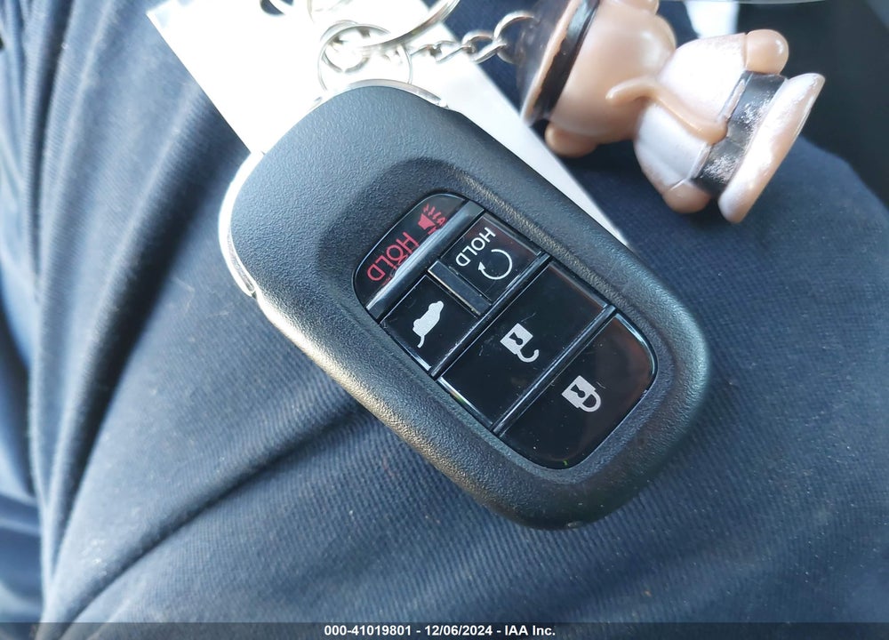2025 HONDA HR-V 2WD EX-L VIN: 3CZRZ1H78SM704901