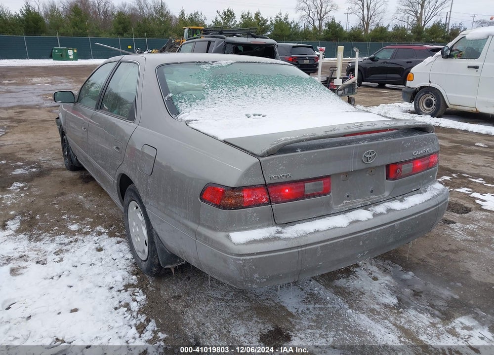 1998 TOYOTA CAMRY LE VIN: 4T1BG22K9WU293733