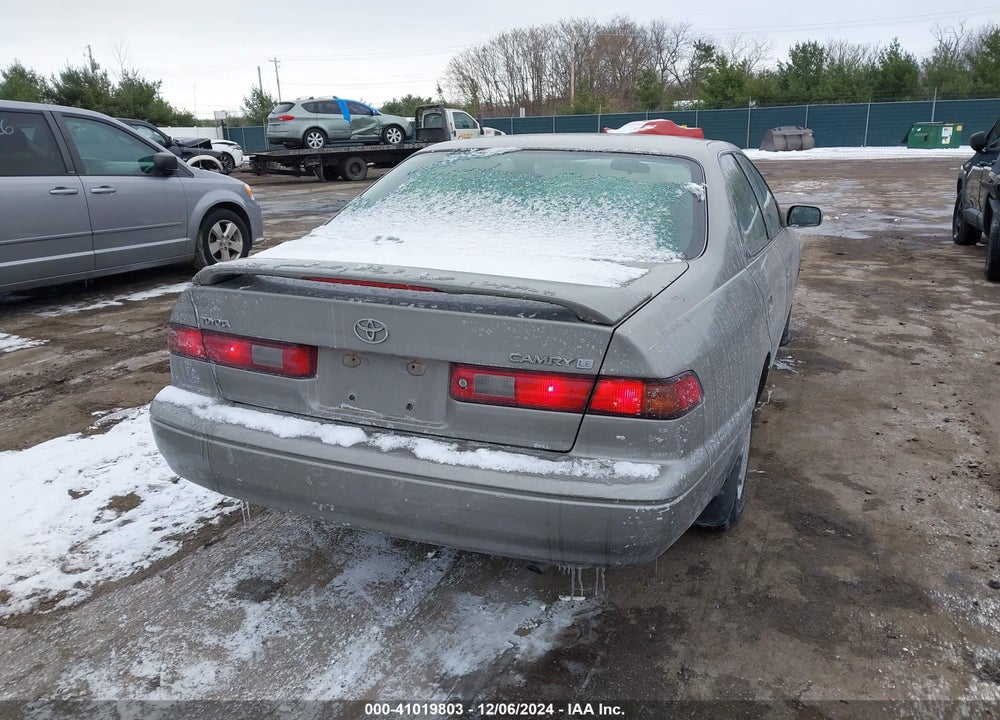 1998 TOYOTA CAMRY LE VIN: 4T1BG22K9WU293733