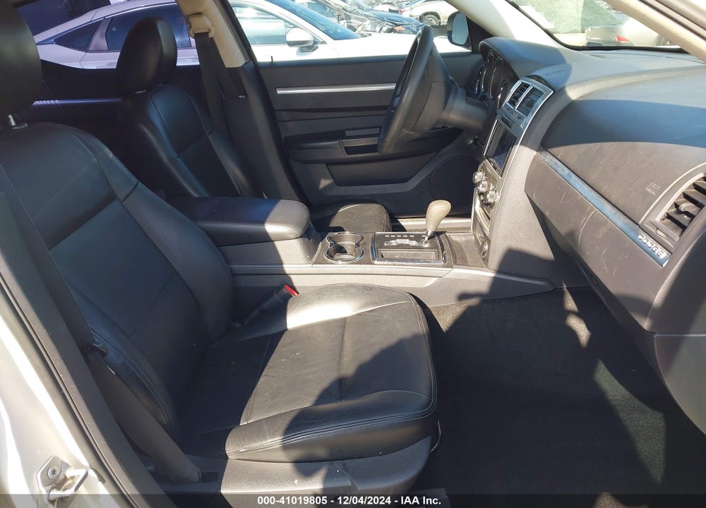 2008 DODGE CHARGER VIN: 2B3KA43G58H303354