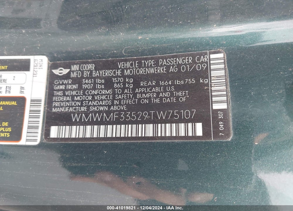 2009 MINI COOPER VIN: WMWMF33529TW75107