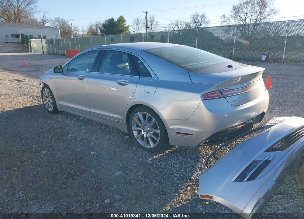 2014 LINCOLN MKZ VIN: 3LN6L2GK9ER817233
