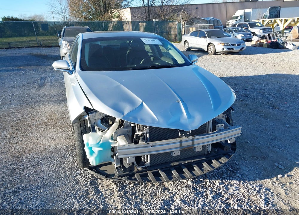 2014 LINCOLN MKZ VIN: 3LN6L2GK9ER817233