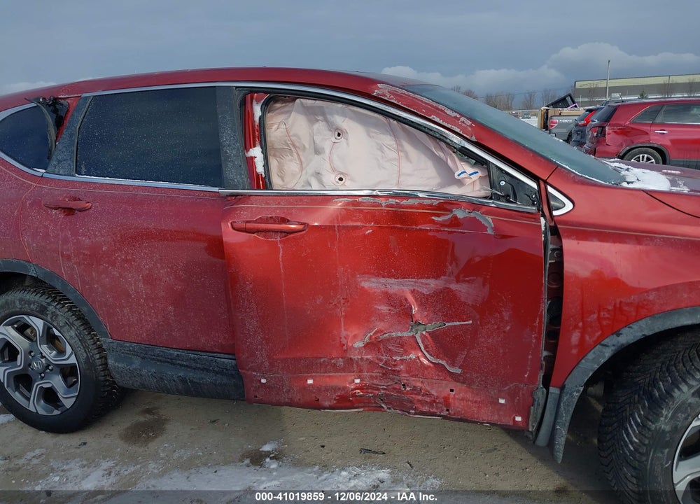 2018 HONDA CR-V EX VIN: 2HKRW2H56JH609874
