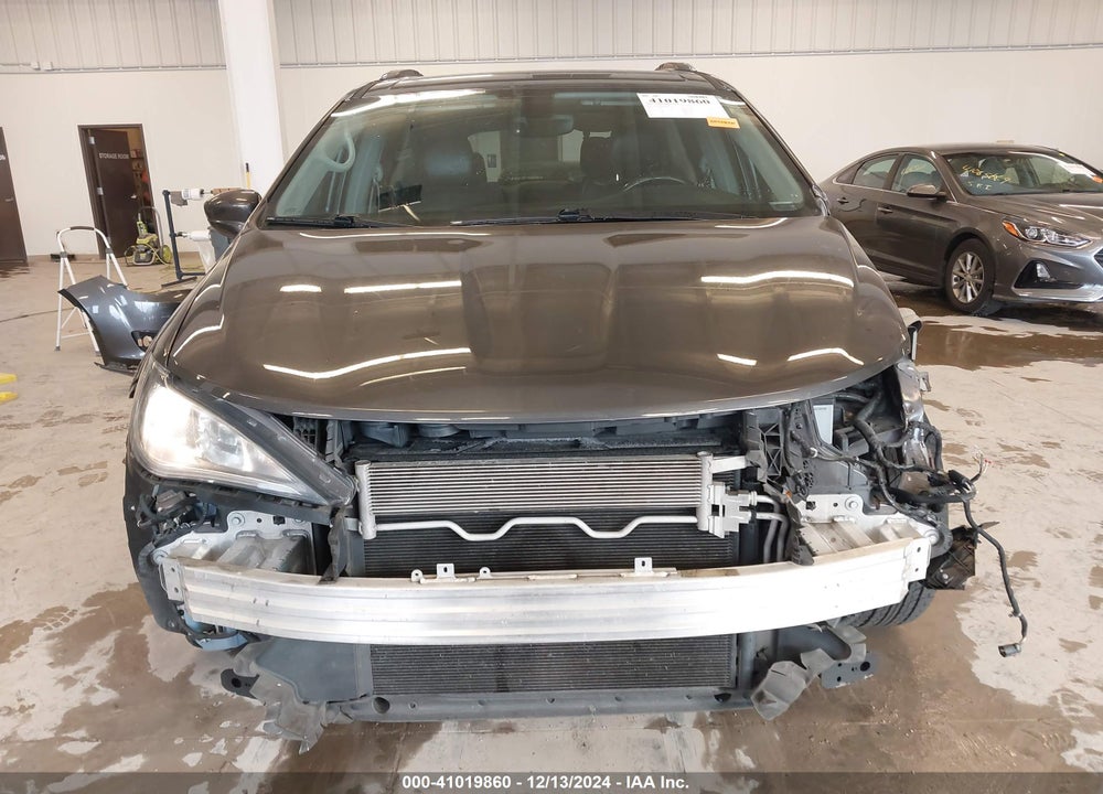 2019 CHRYSLER PACIFICA TOURING L VIN: 2C4RC1BG3KR685540