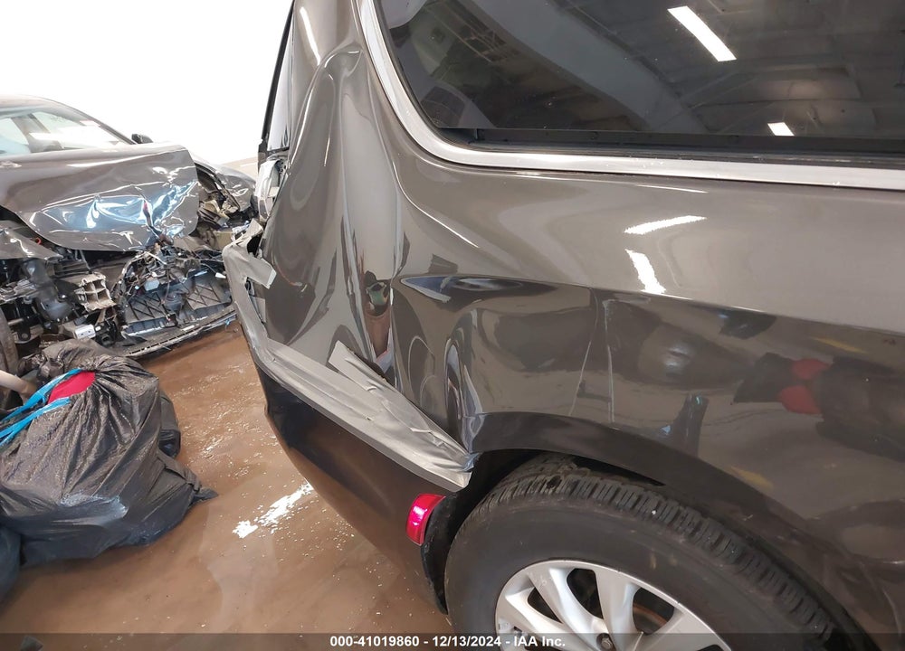 2019 CHRYSLER PACIFICA TOURING L VIN: 2C4RC1BG3KR685540