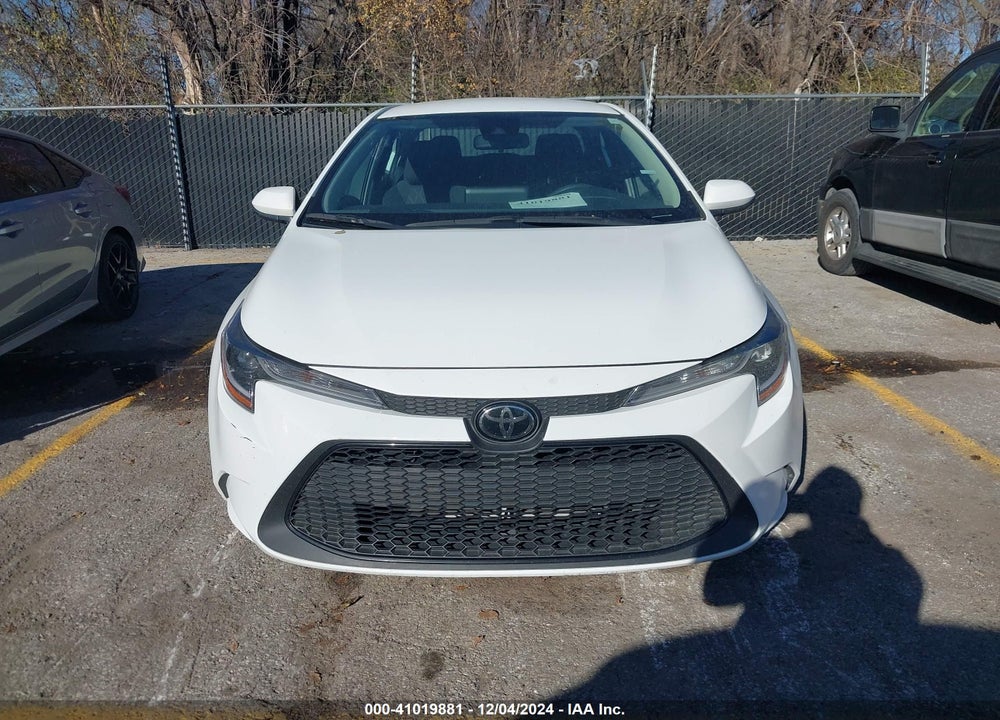 2022 TOYOTA COROLLA LE VIN: 5YFEPMAE5NP348862